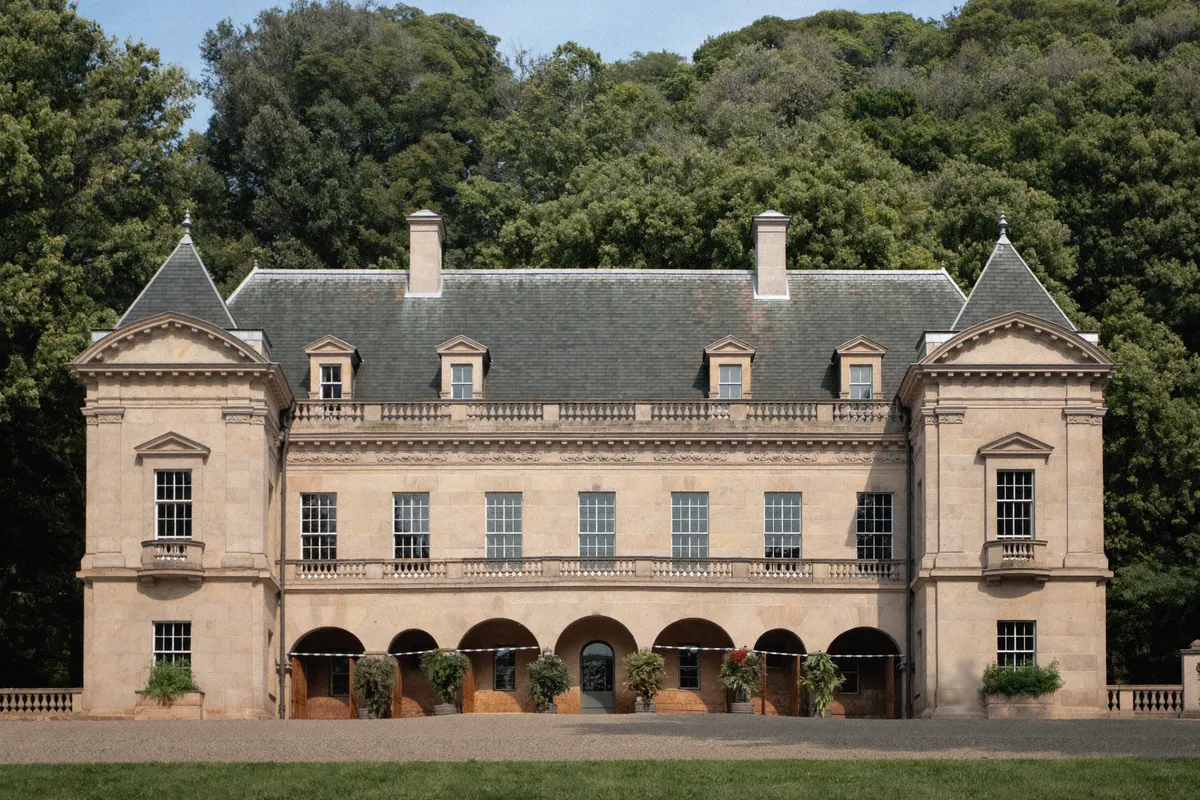 Le haras national de Tarbes, bâtiment Empire